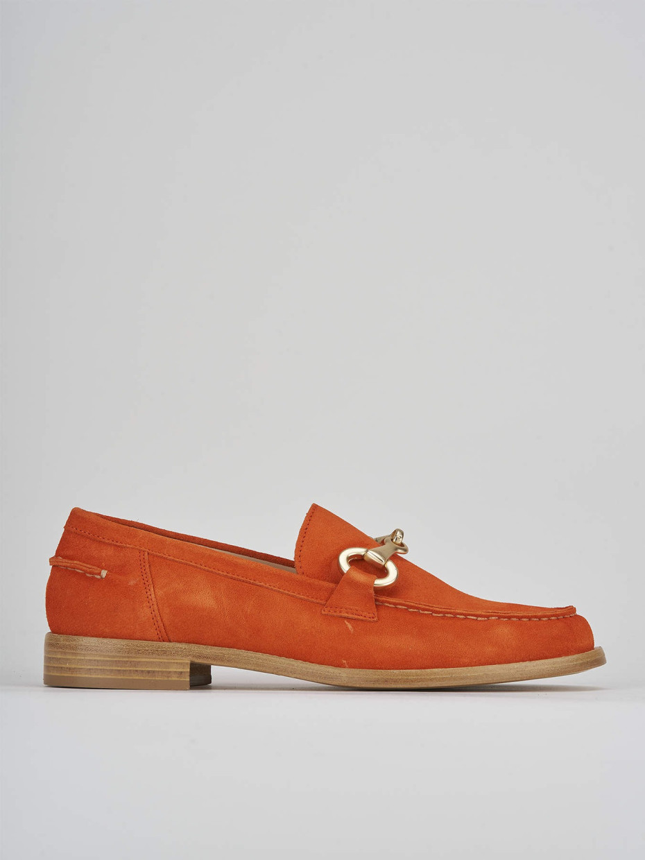 Mocassino tacco 1 cm arancio camoscio