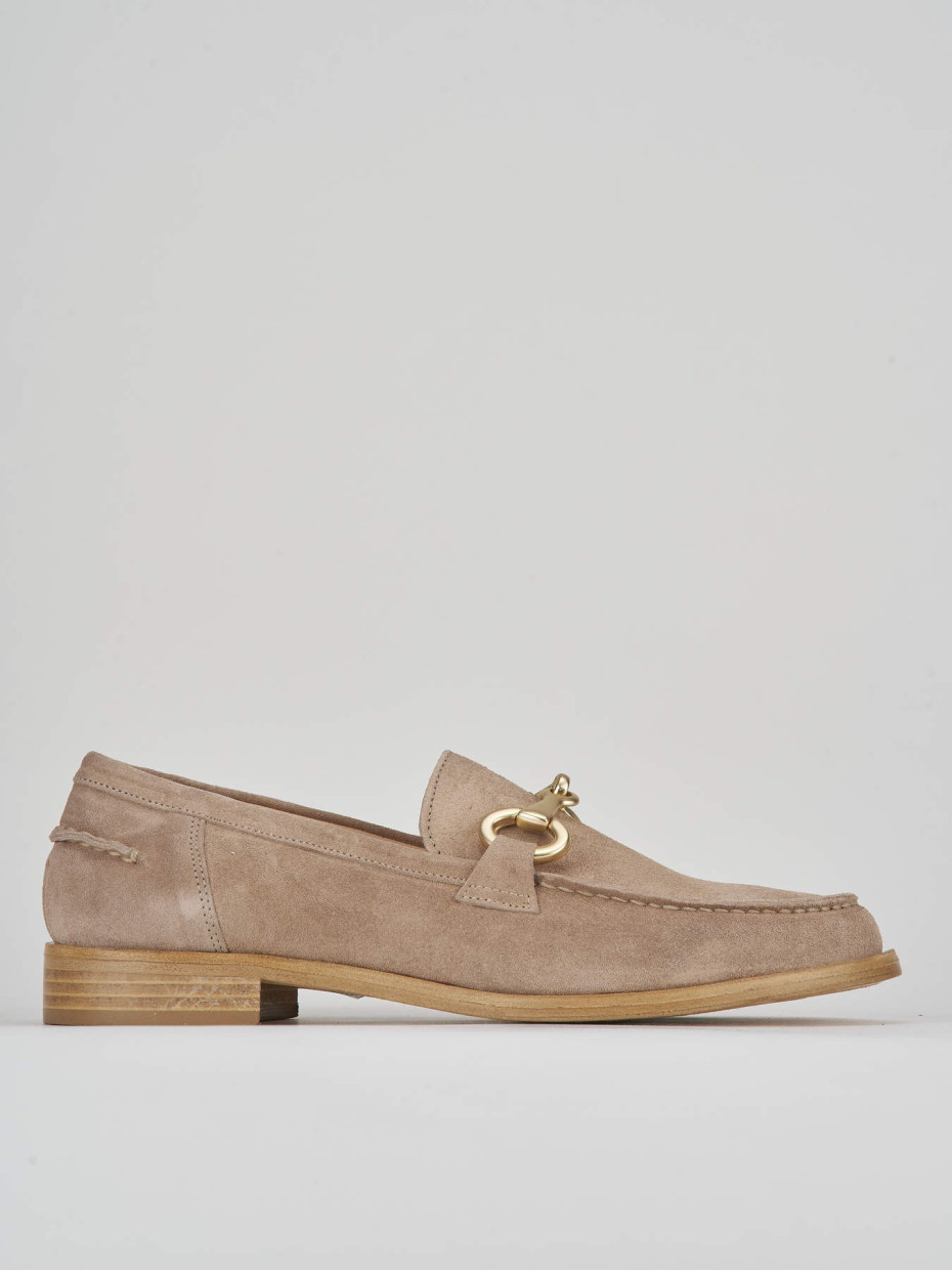 Mocassino tacco 1 cm beige camoscio