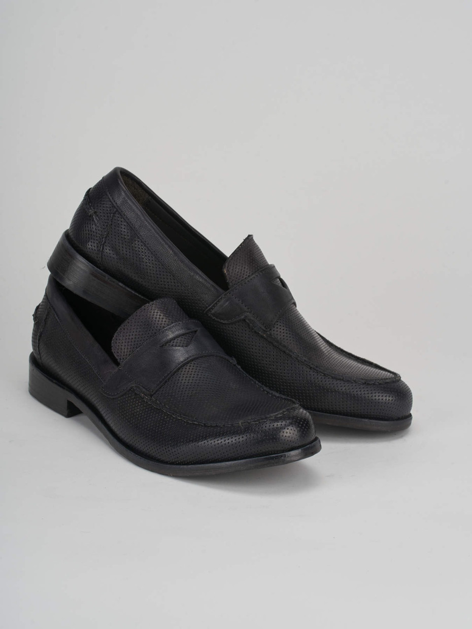 Loafers heel 1 cm black leather