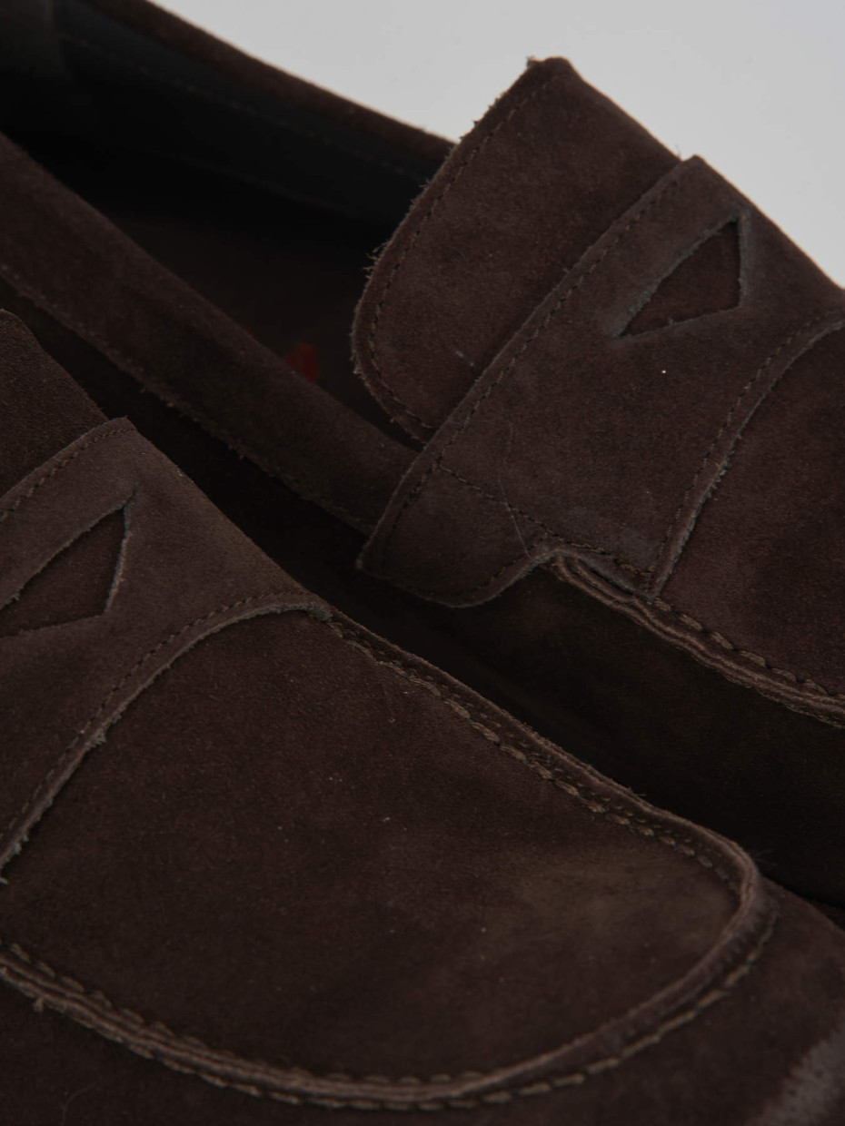 Loafers heel 1 cm dark brown suede