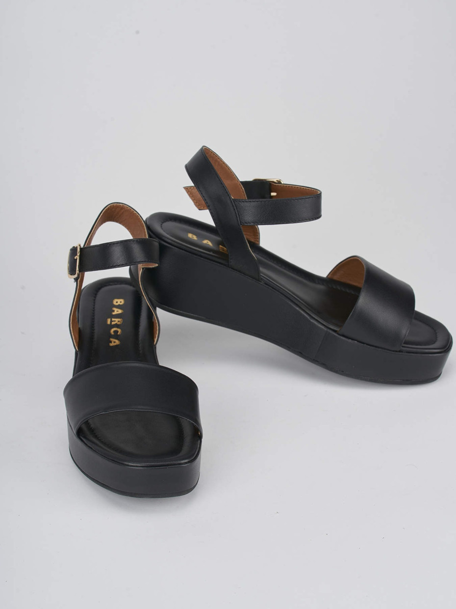 Wedge heels heel 4 cm black leather