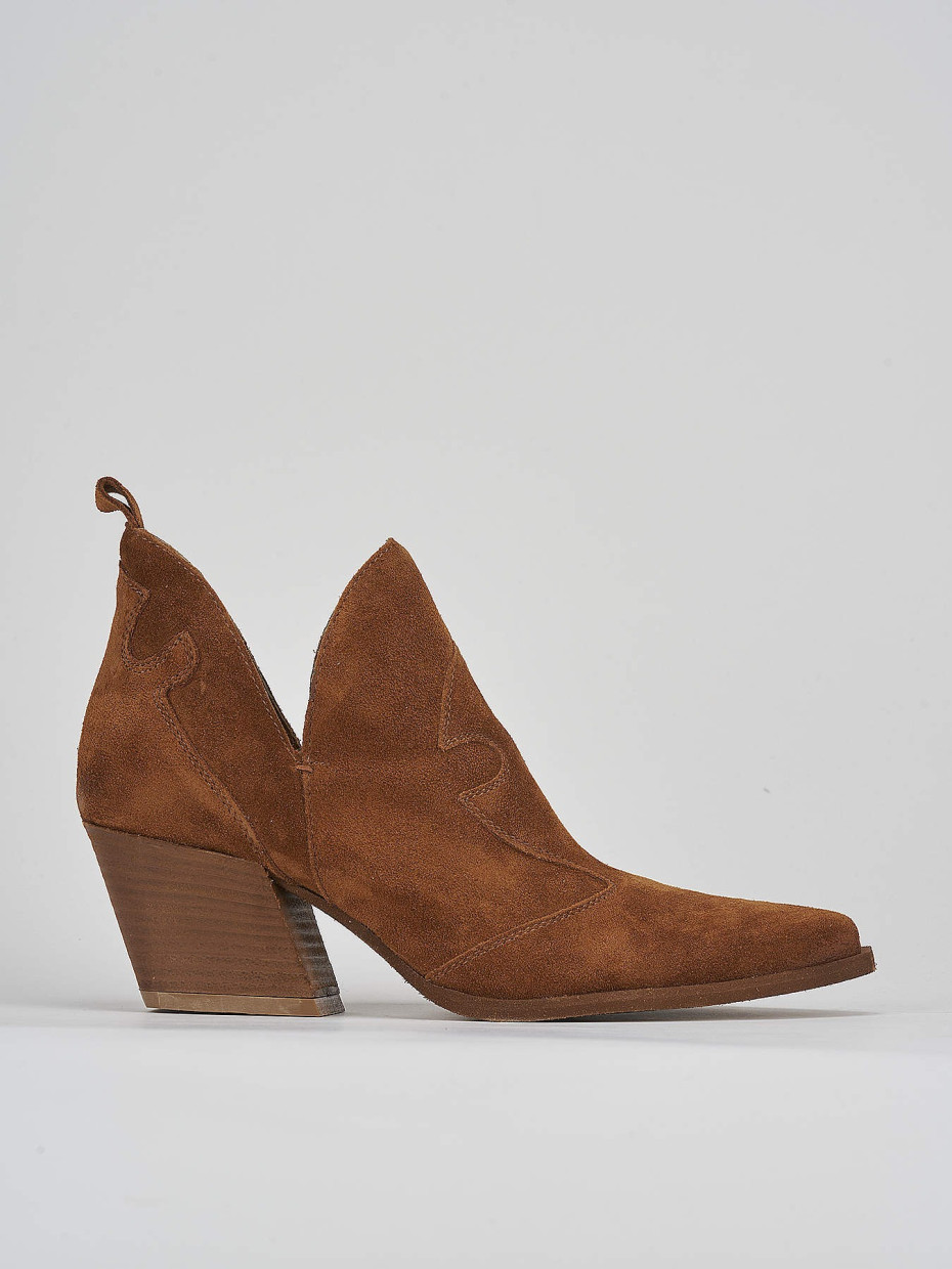 High heel ankle boots heel 7 cm brown suede