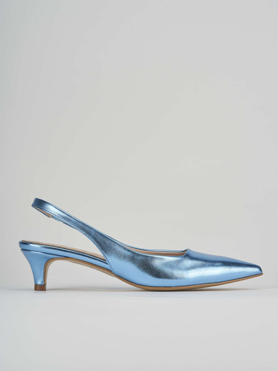 Pumps heel 3 cm light blue laminated