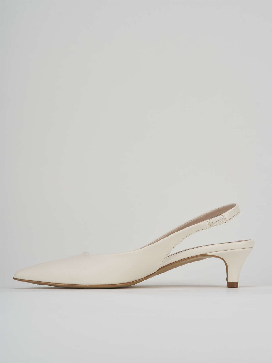 Pumps heel 3 cm white leather