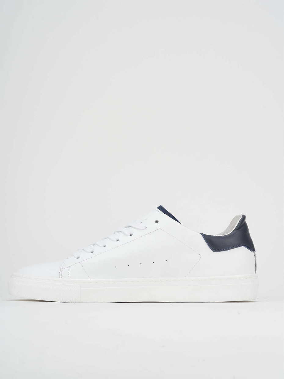 Sneakers white leather