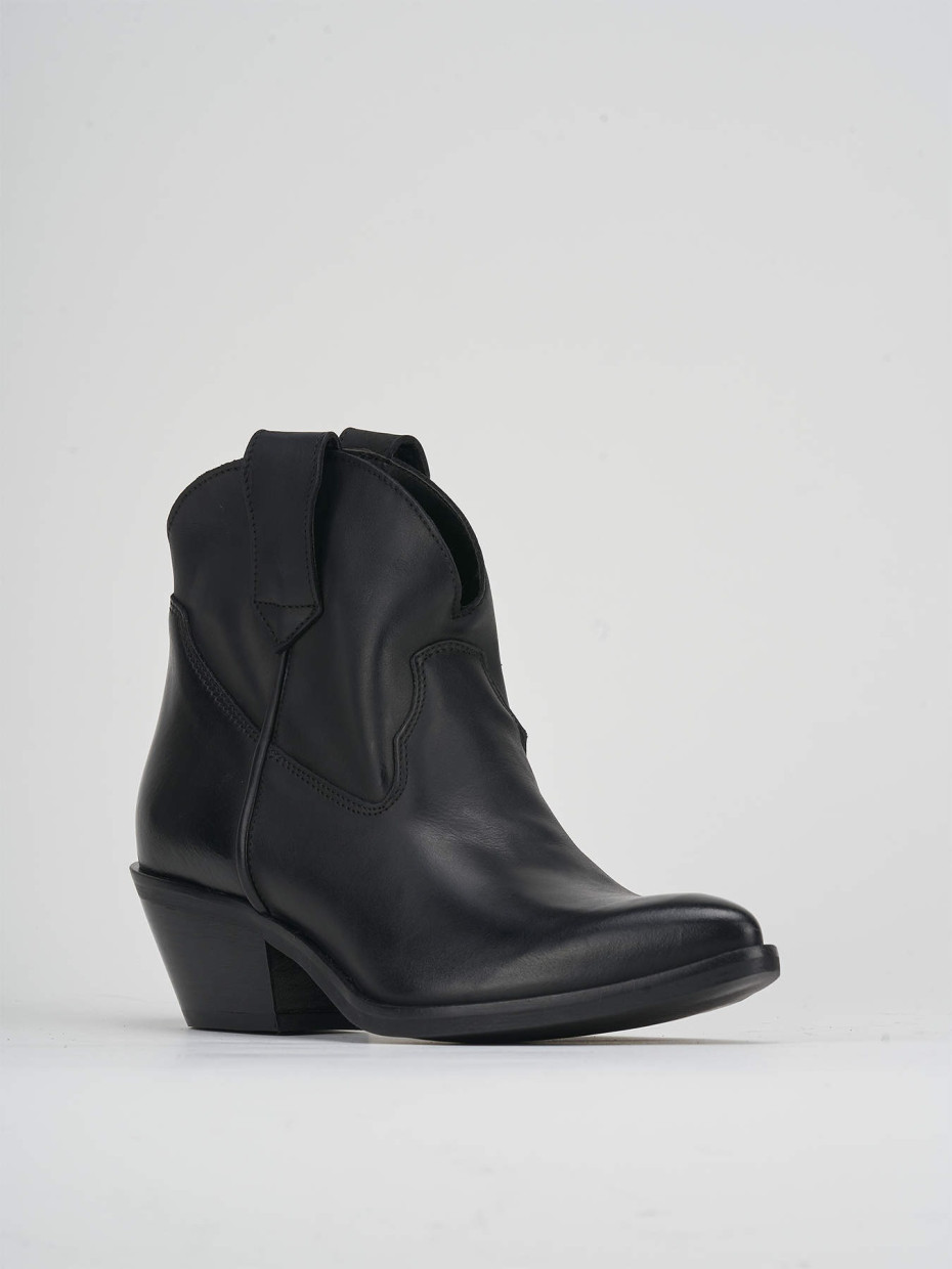 Stivaletto texano tacco 5 cm nero pelle