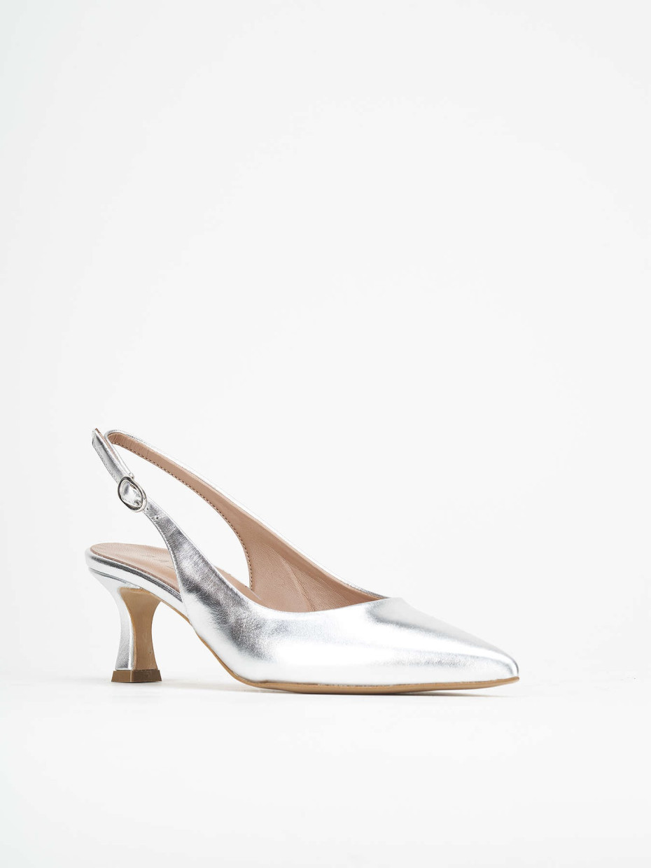 Décolleté e slingback tacco 5cm laminato argento