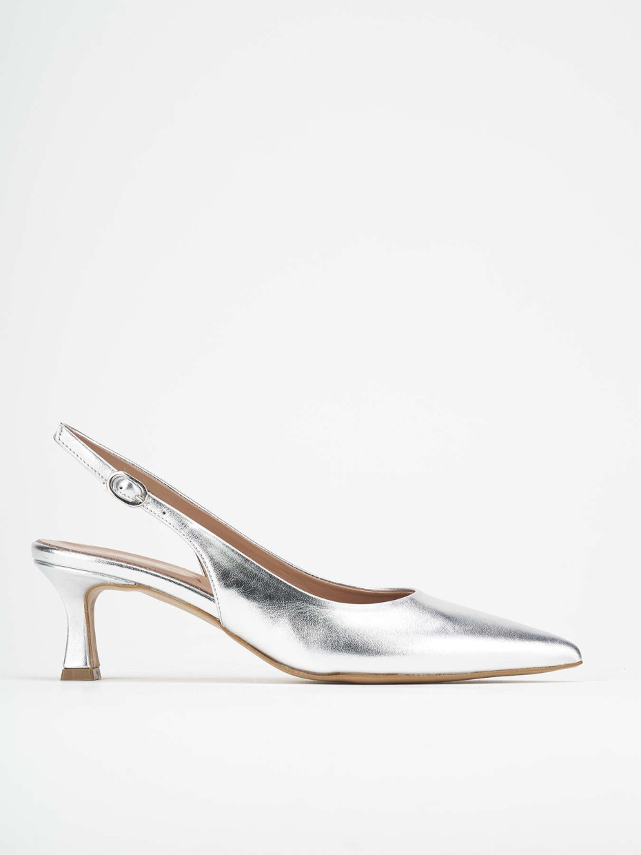 Silver pumps size 5 on sale