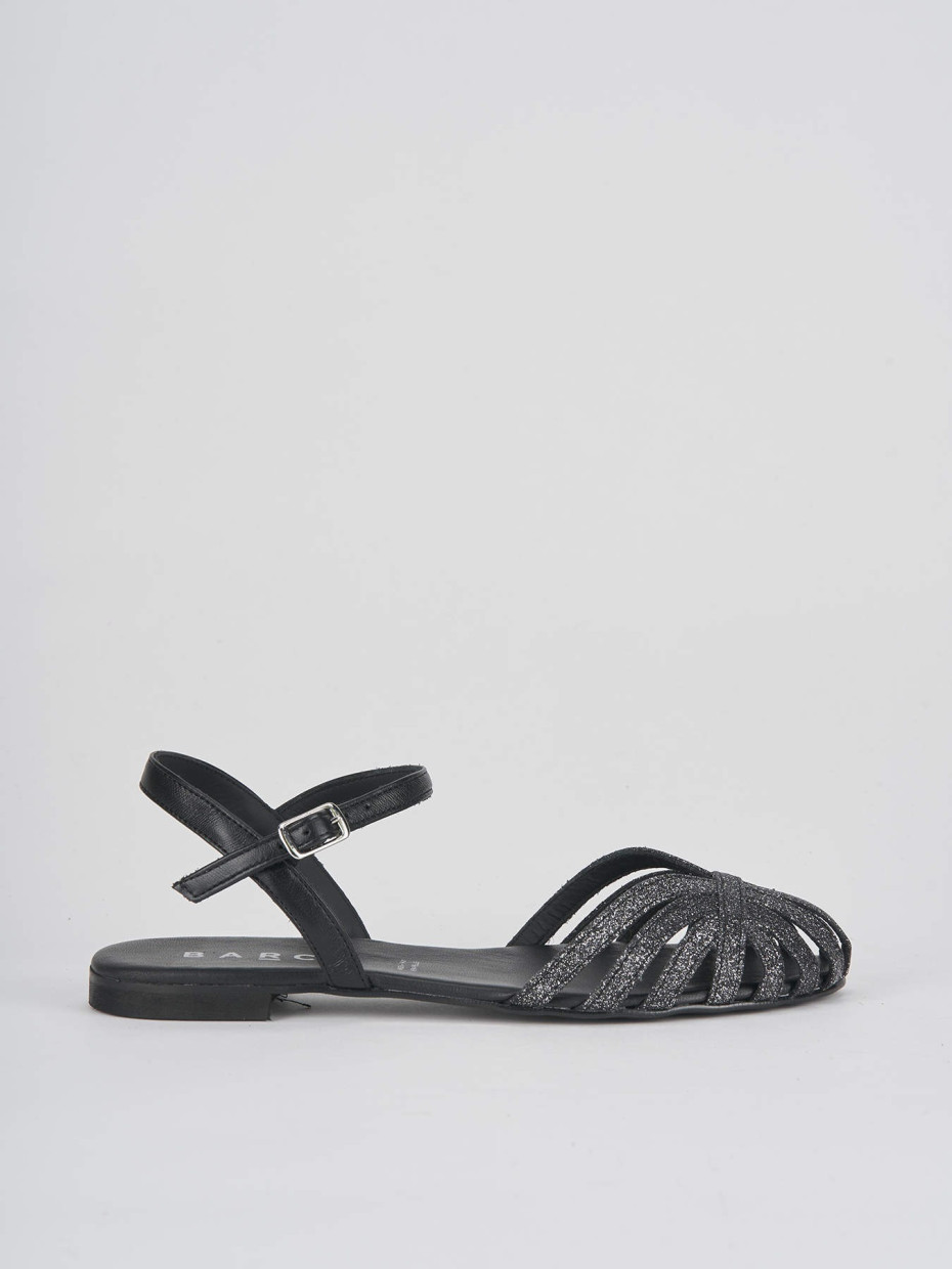 Low heel sandals heel 1 cm black leather