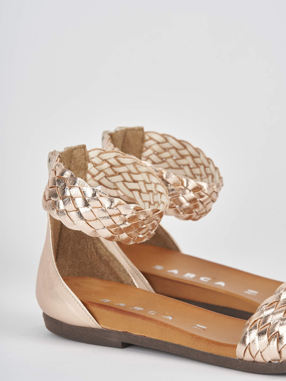 Low heel sandals heel 2 cm bronze leather