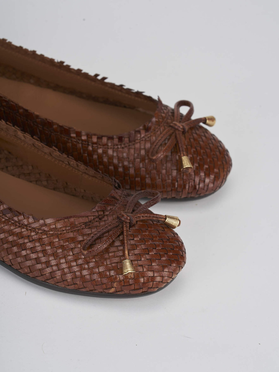 Flat shoes heel 1 cm brown leather