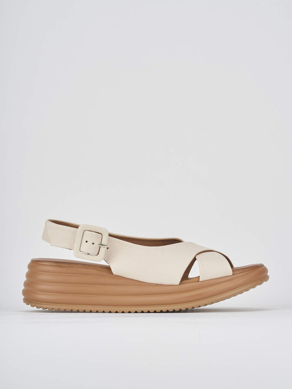 Sandalo zeppa 6 cm beige pelle