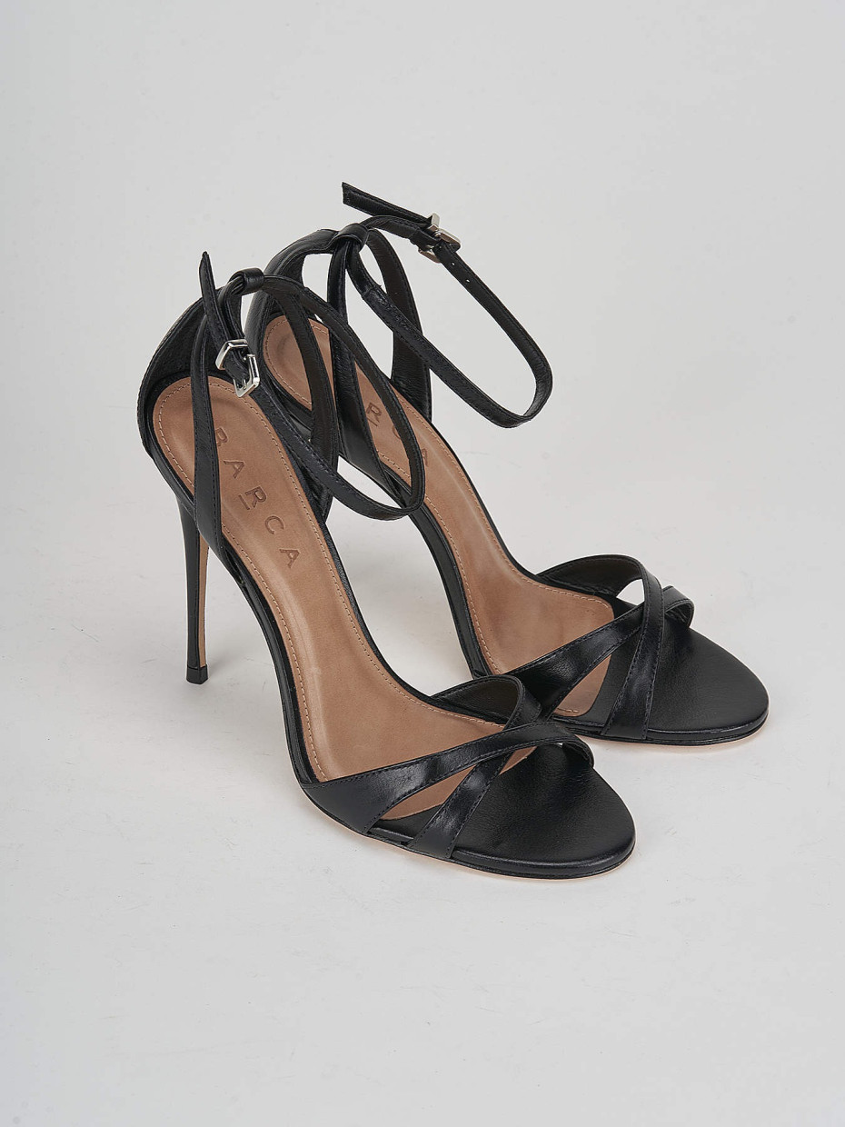 Black leather heeled sandals store