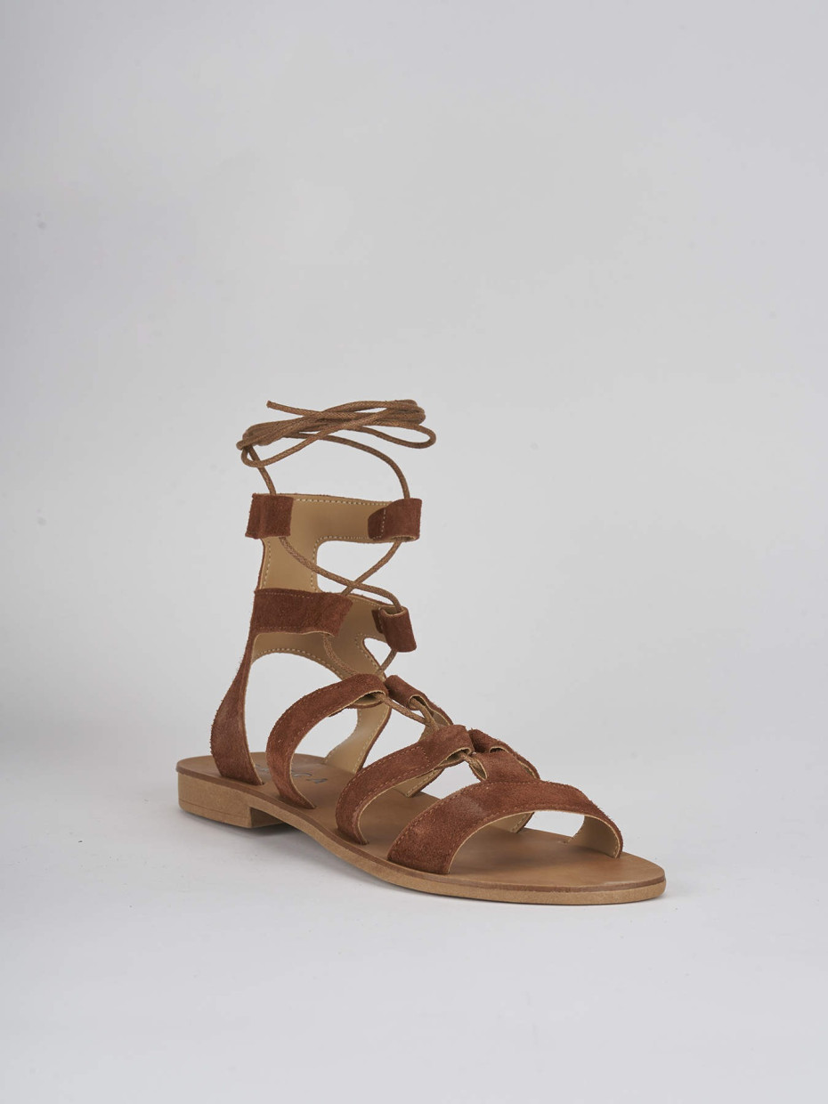 Low heel sandals heel 1 cm brown suede