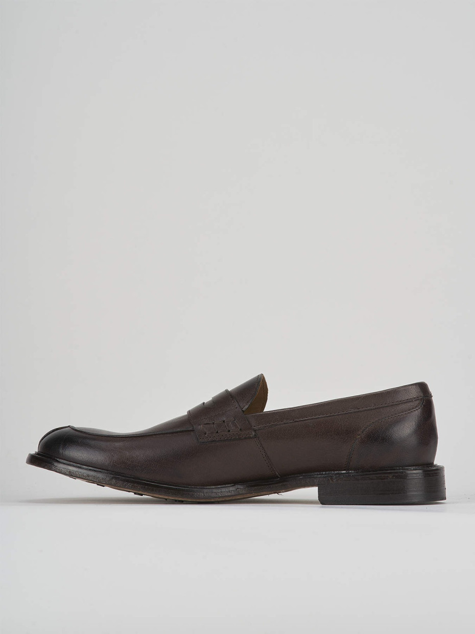 Loafers heel 2 cm dark brown leather