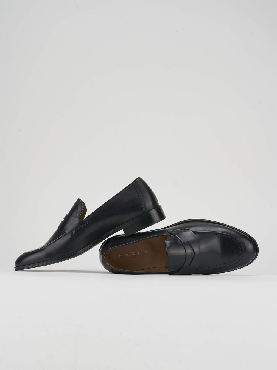 Loafers heel 1 cm black leather