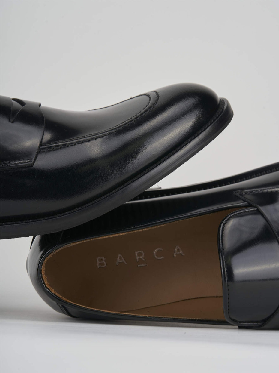 Loafers heel 1 cm black leather