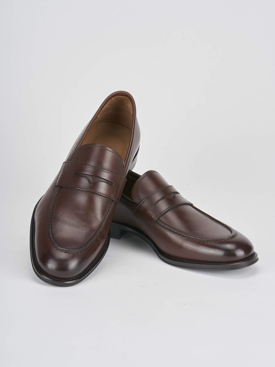 Loafers brown leather