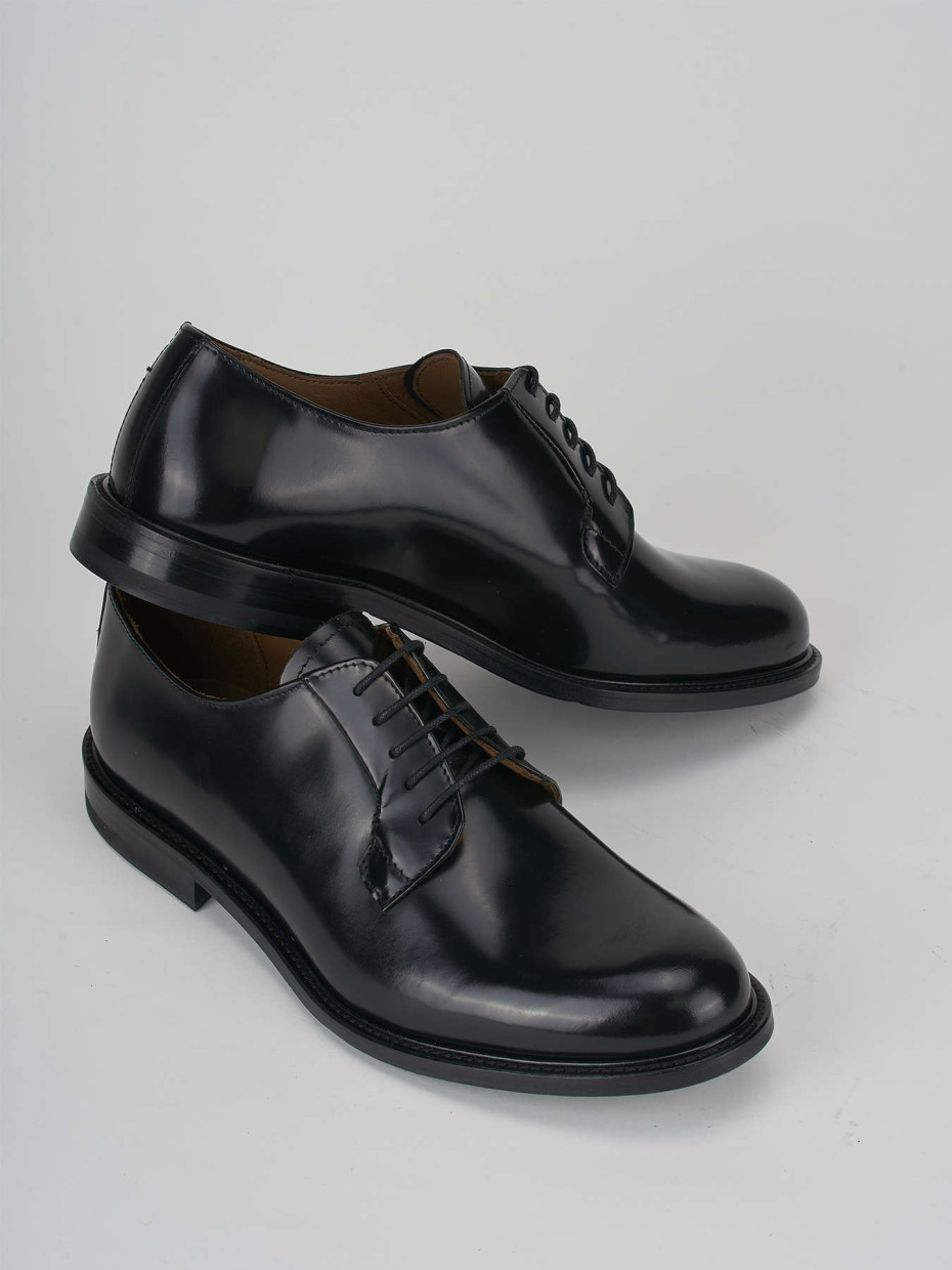 Lace-up shoes heel 2 cm black leather