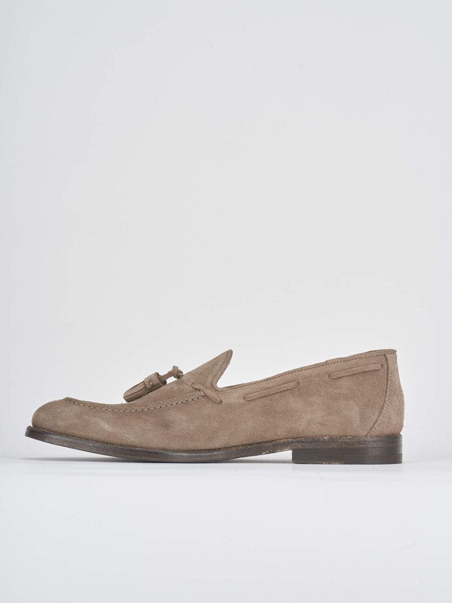 Mocassini tacco 2cm camoscio beige