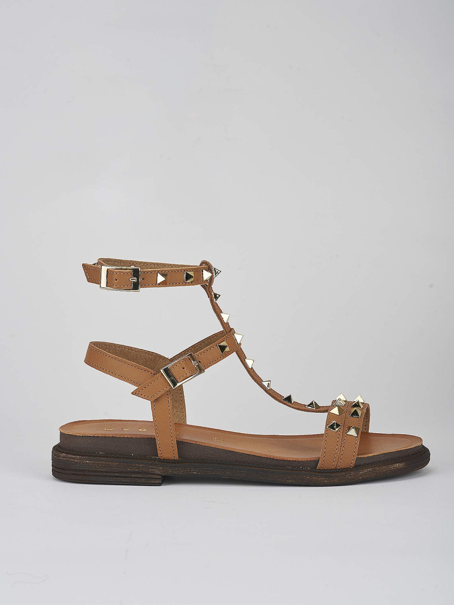 Low heel sandals heel 1 cm brown leather