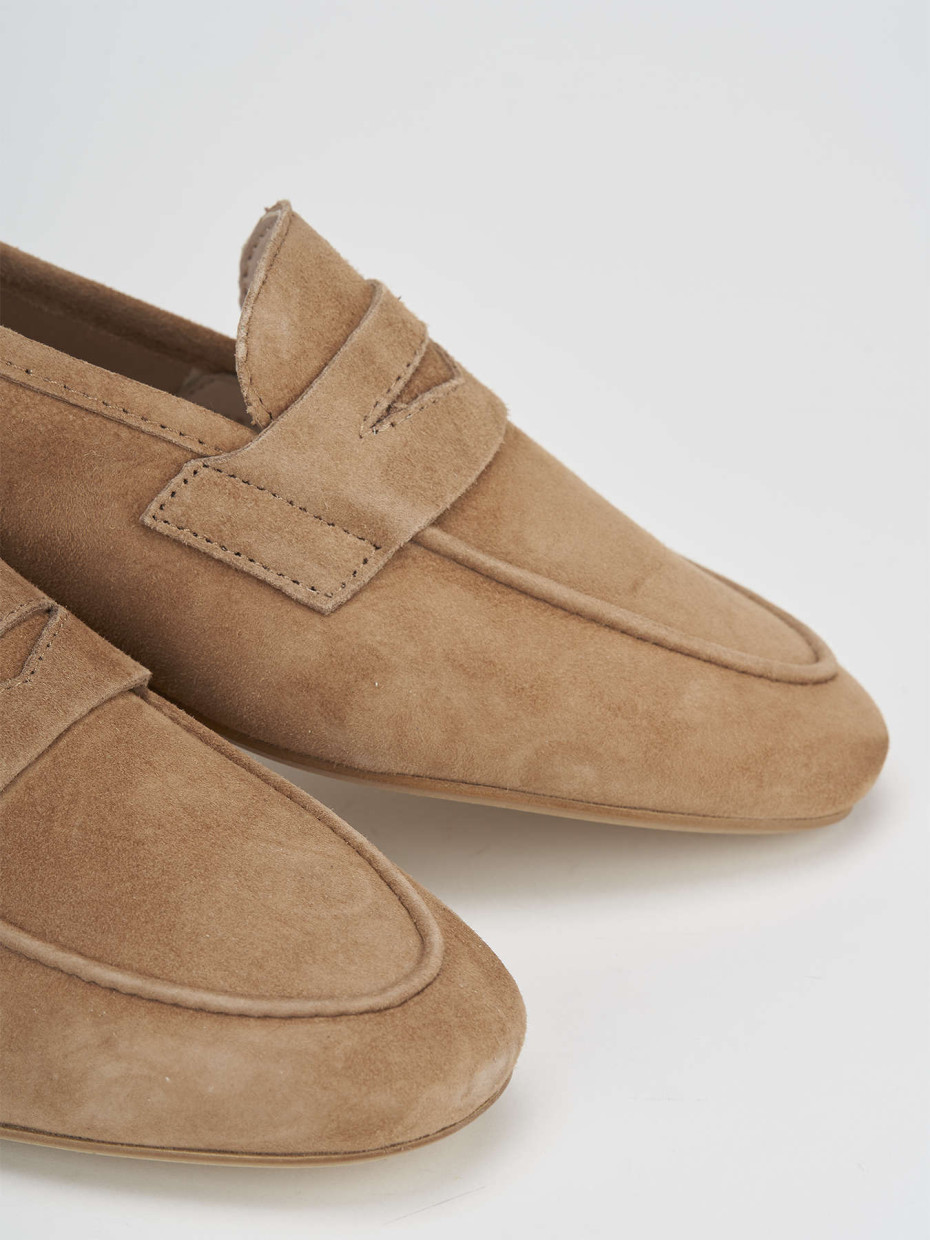 Mocassini tacco 1cm camoscio beige Barca Stores