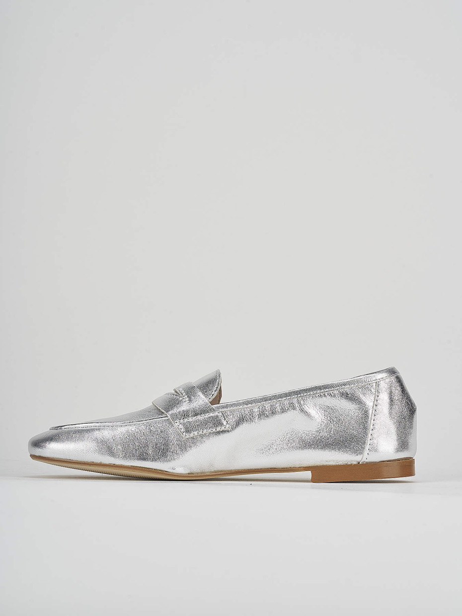 Loafers heel 1 cm silver leather