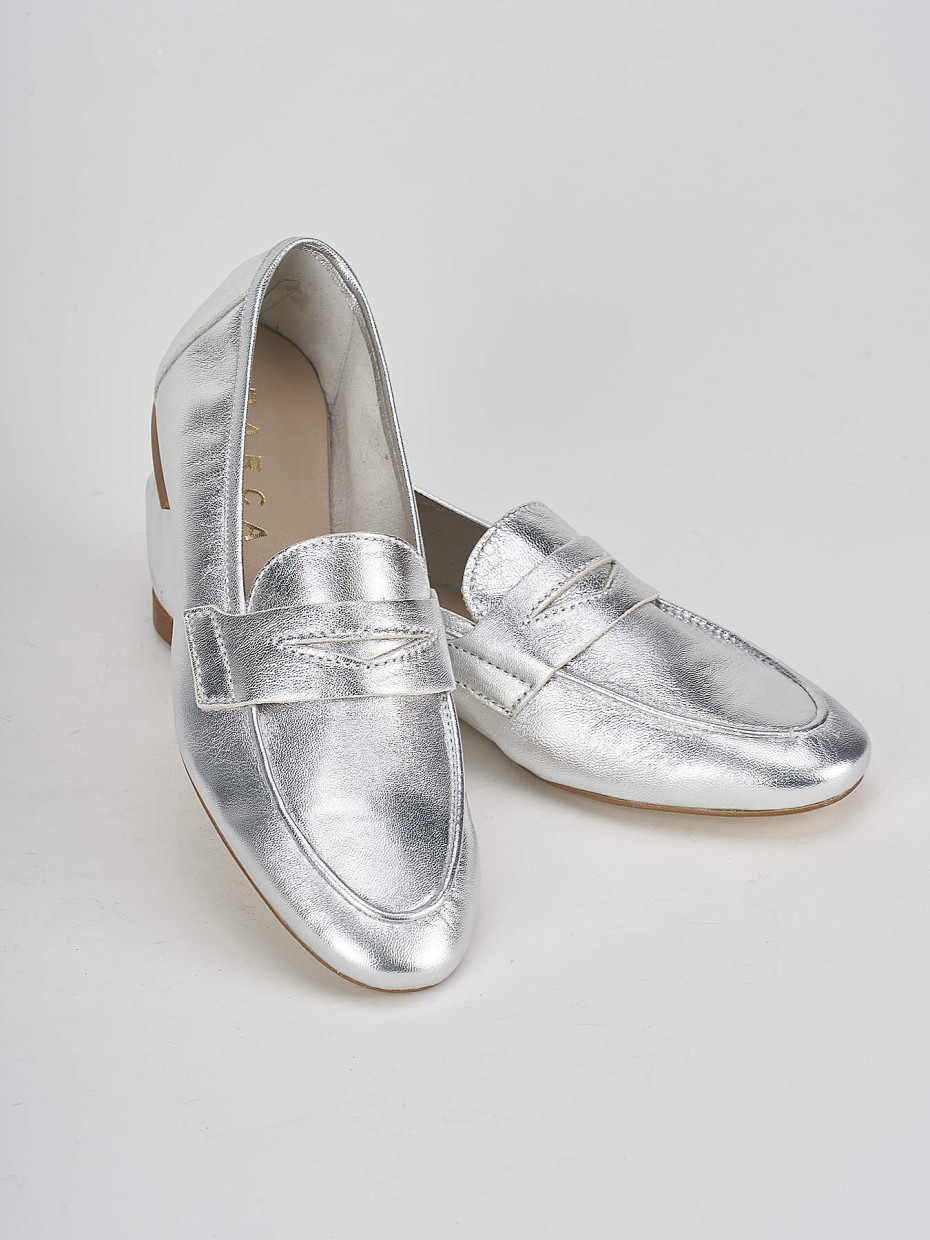 Loafers heel 1 cm silver leather