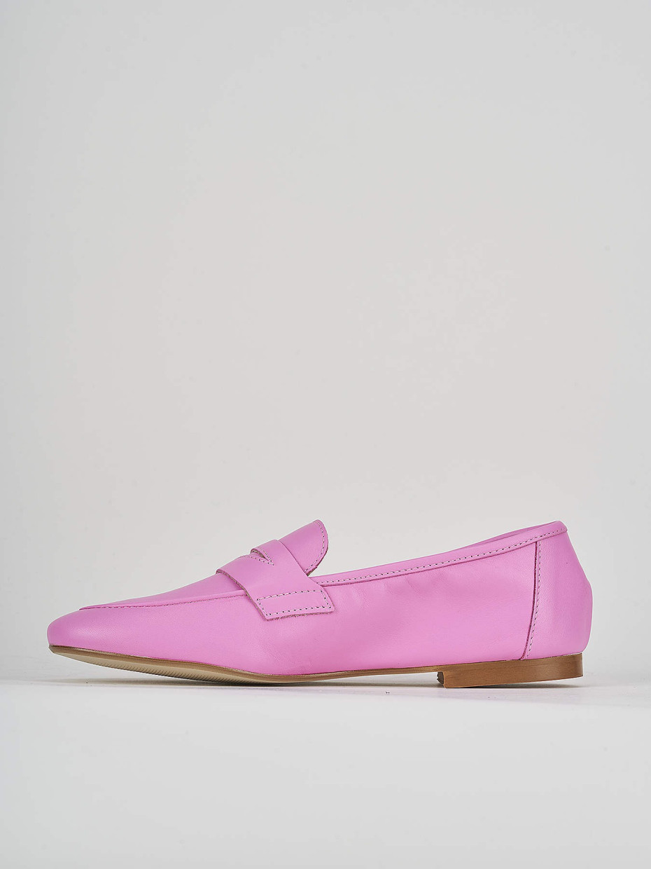 Loafers heel 1 cm pink leather