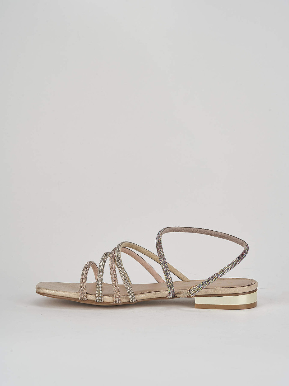 Low heel sandals heel 2 cm gold leather