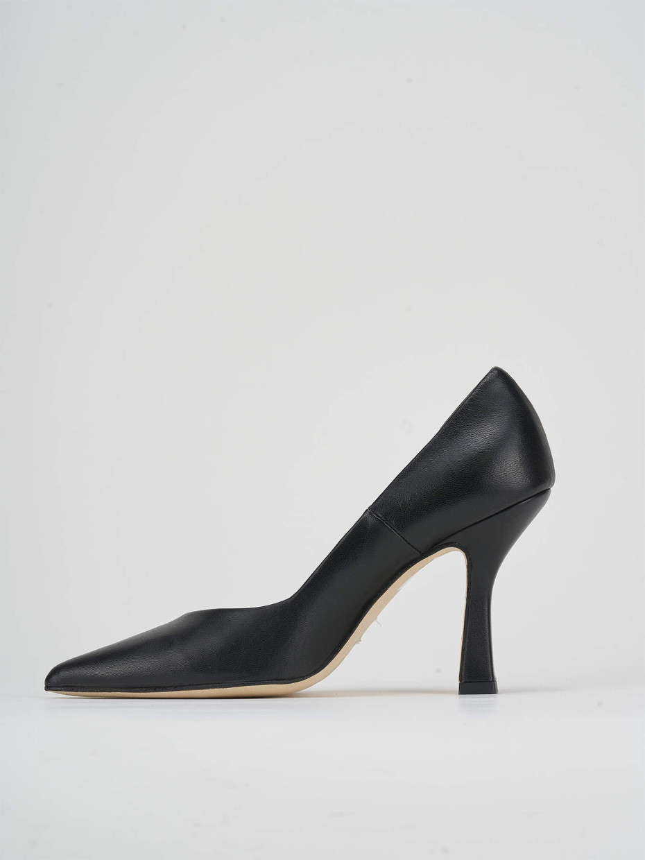 Decoltè tacco 9 cm nero pelle