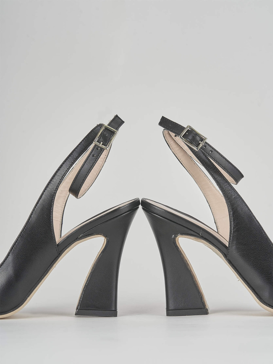 Slingback tacco 9 cm nero pelle