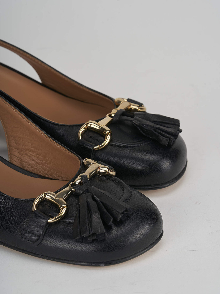 Pumps heel 3 cm black leather