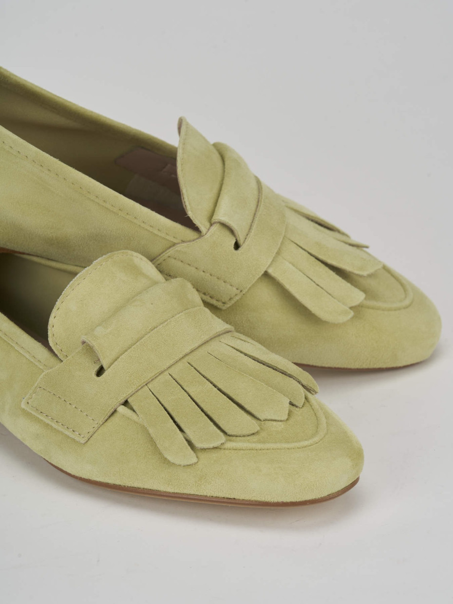 Loafers heel 1 cm green suede