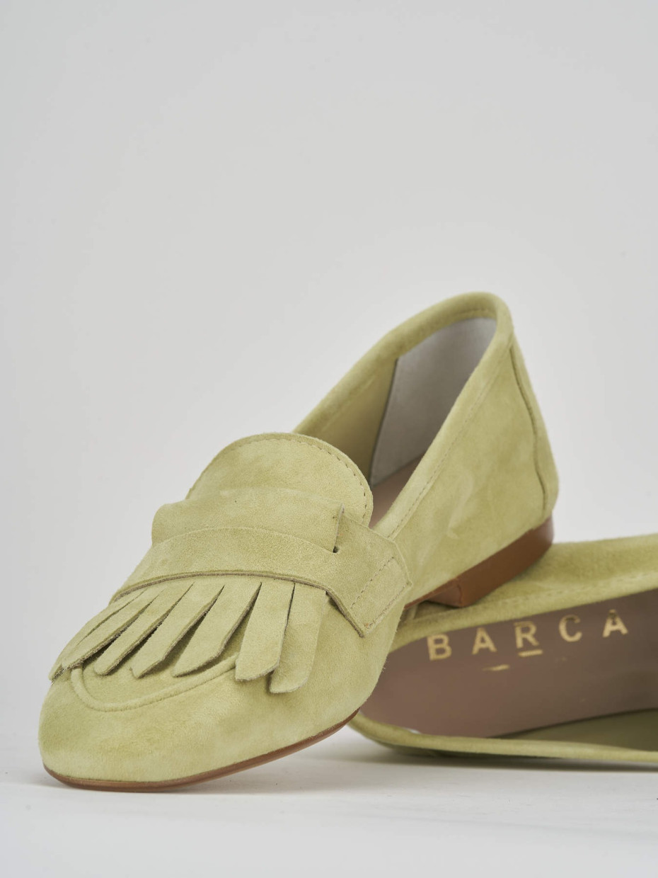 Loafers heel 1 cm green suede