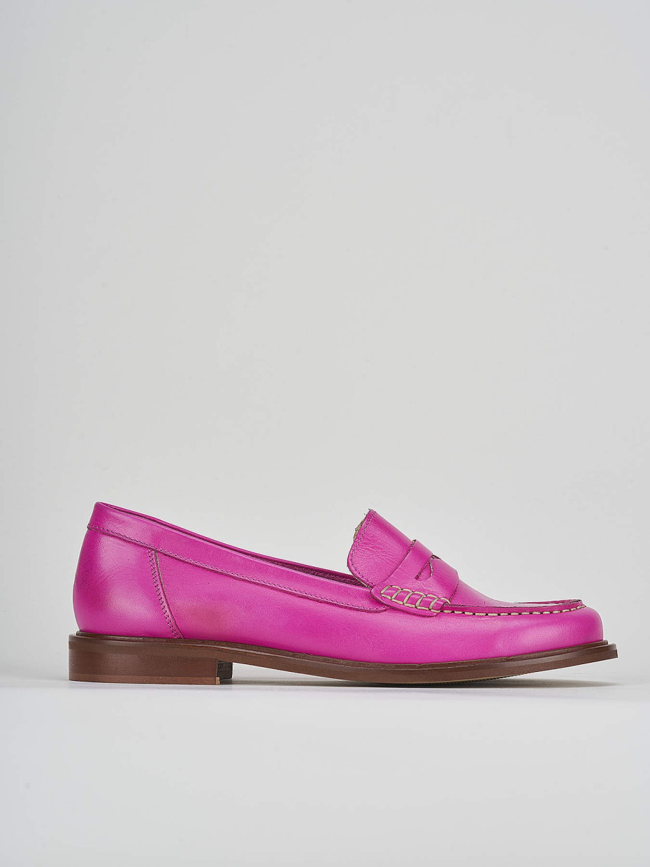 Loafers heel 1 cm pink leather