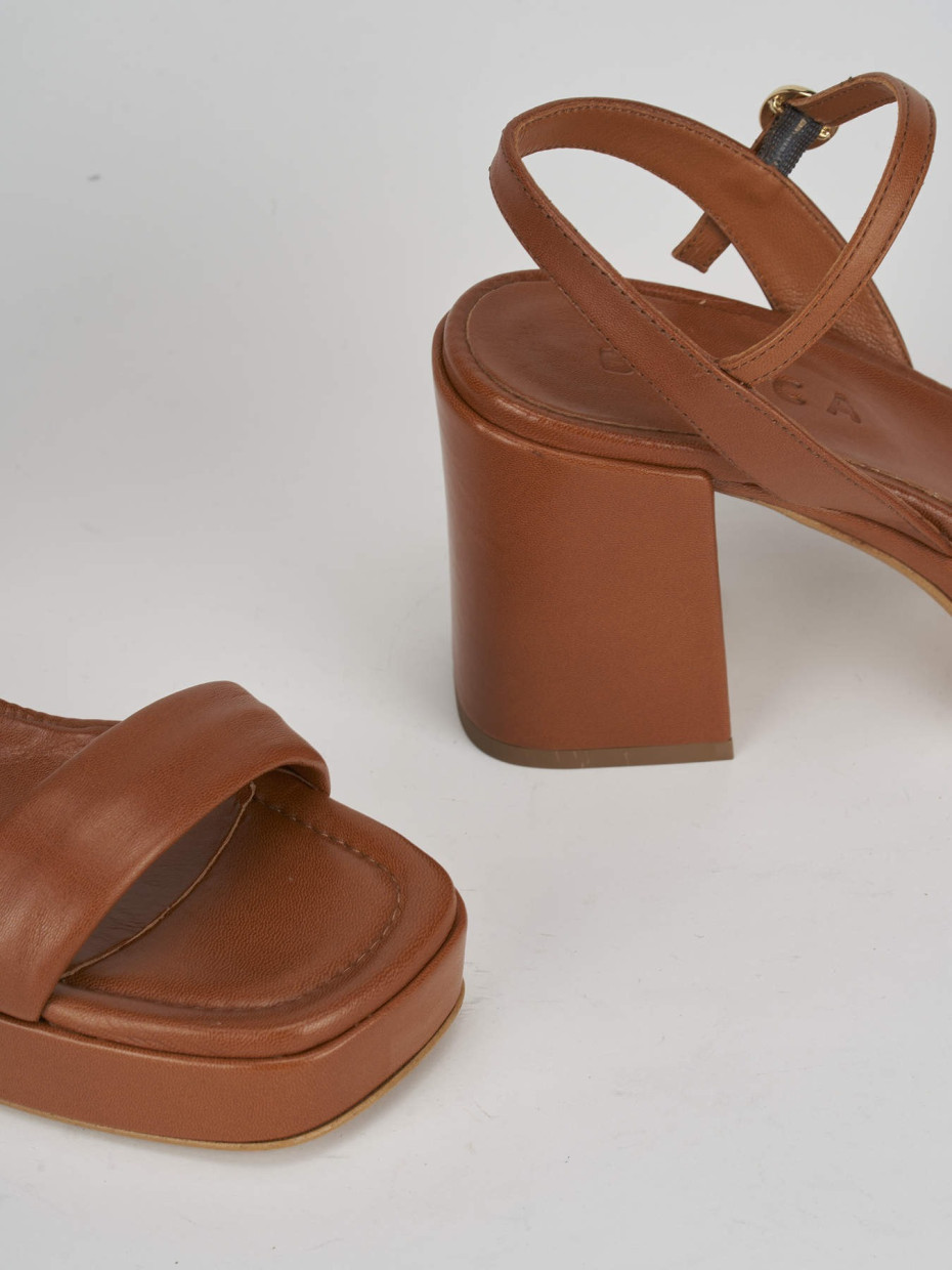 High heel sandals heel 8 cm brown leather