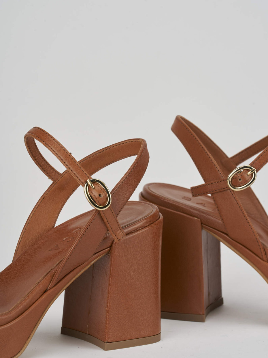 High heel sandals heel 8 cm brown leather