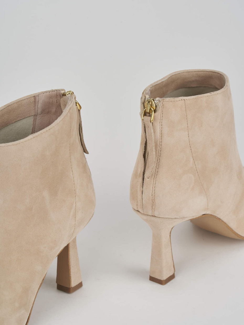 High heel ankle boots heel 7 cm beige suede