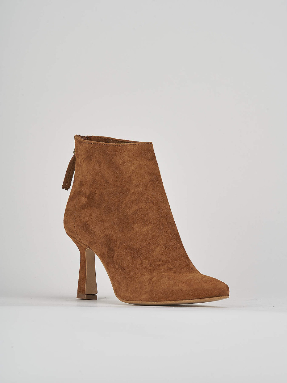 High heel ankle boots heel 7 cm brown suede