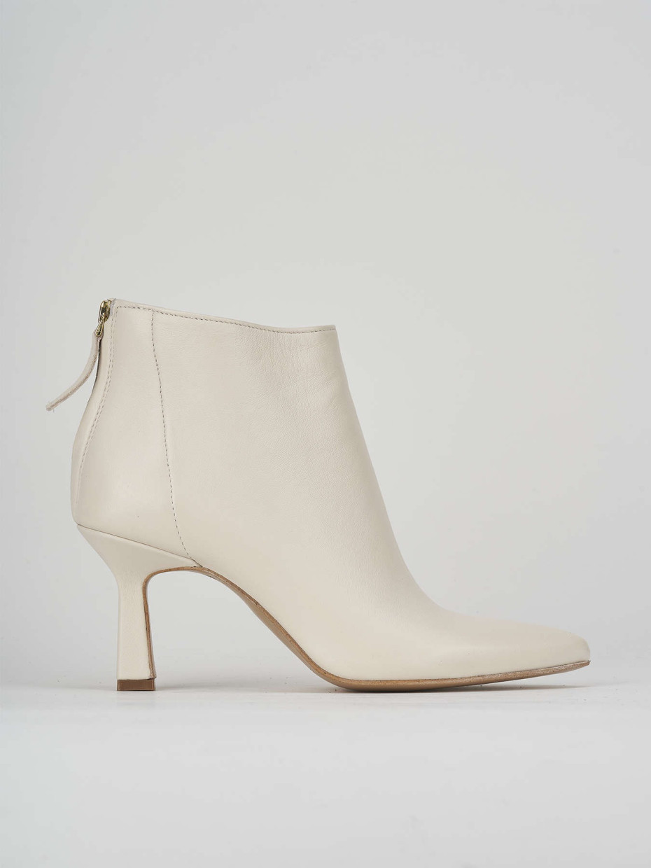 High heel ankle boots heel 7 cm beige leather