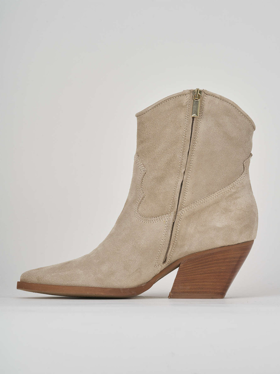 High heel ankle boots heel 7 cm beige suede