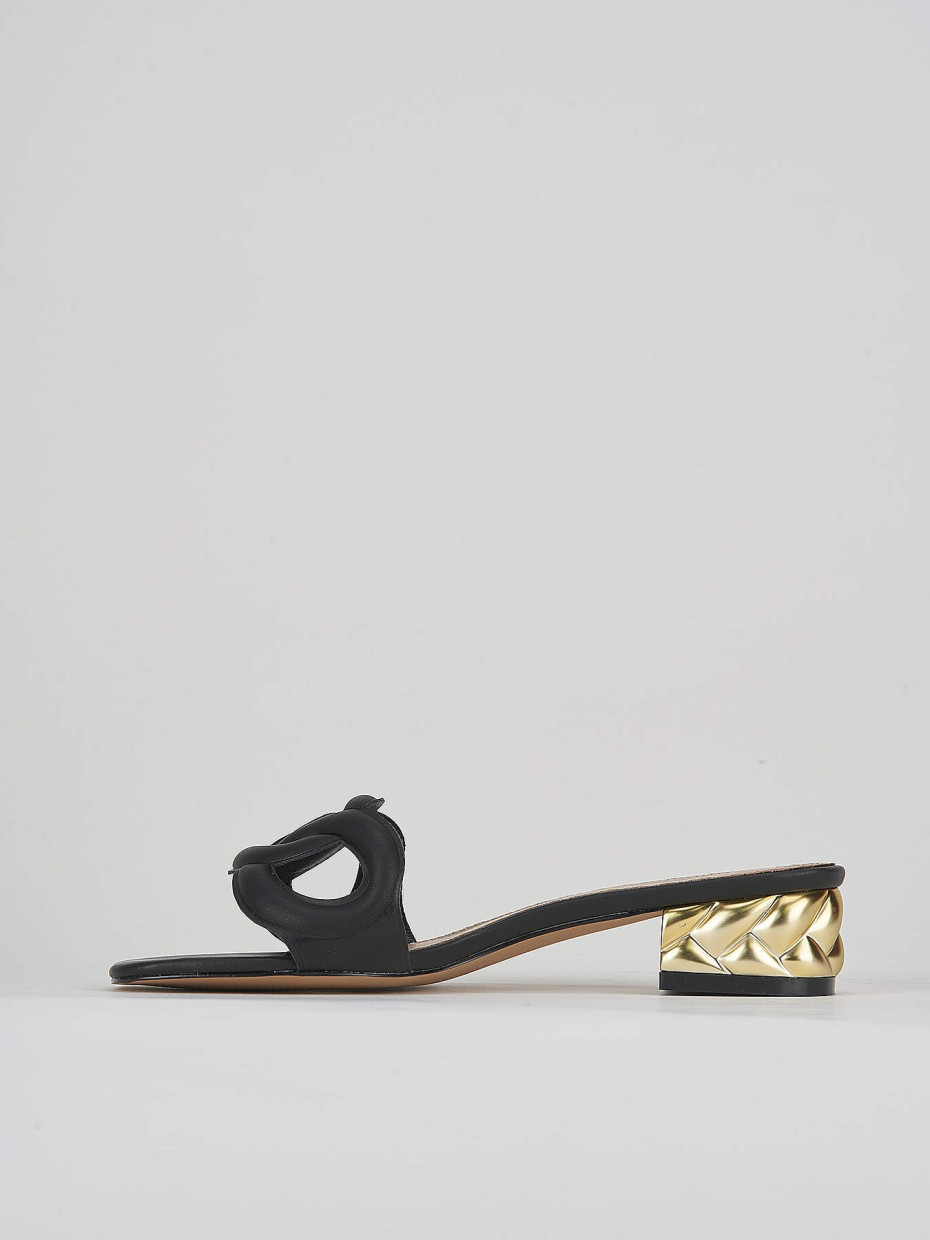 Slippers heel 3 cm black leather