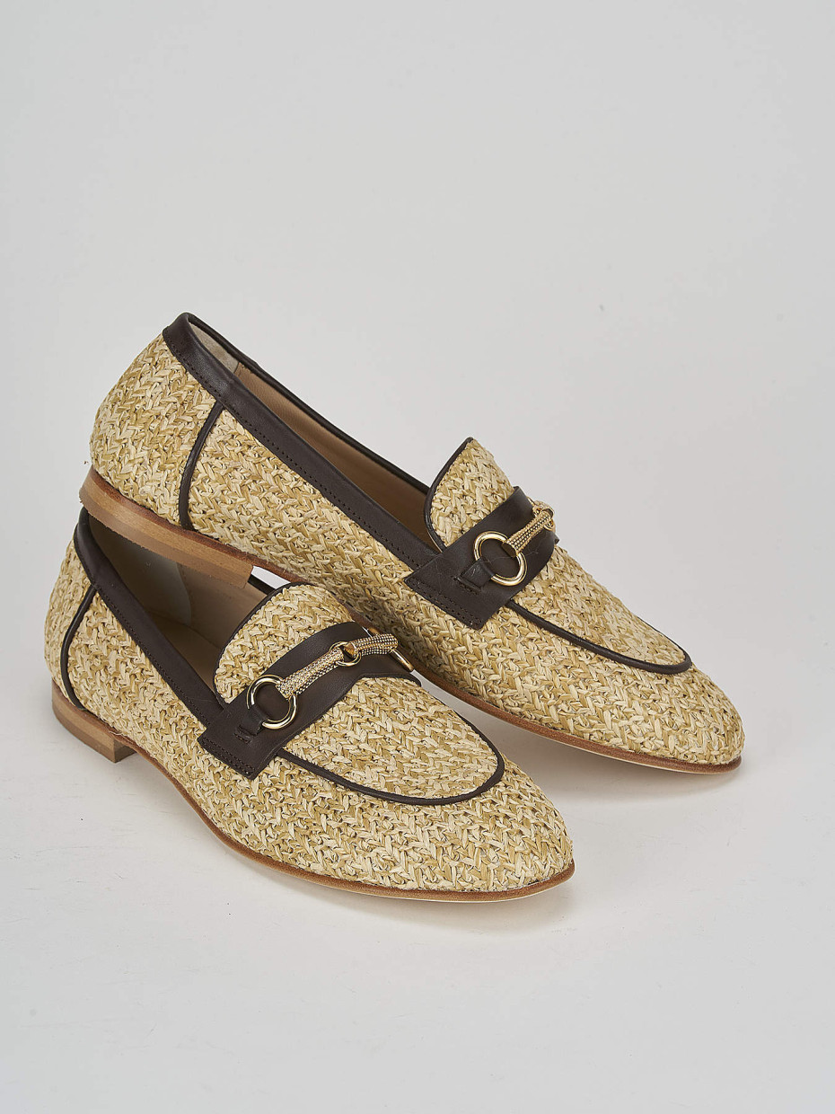 Loafers heel 1 cm beige leather