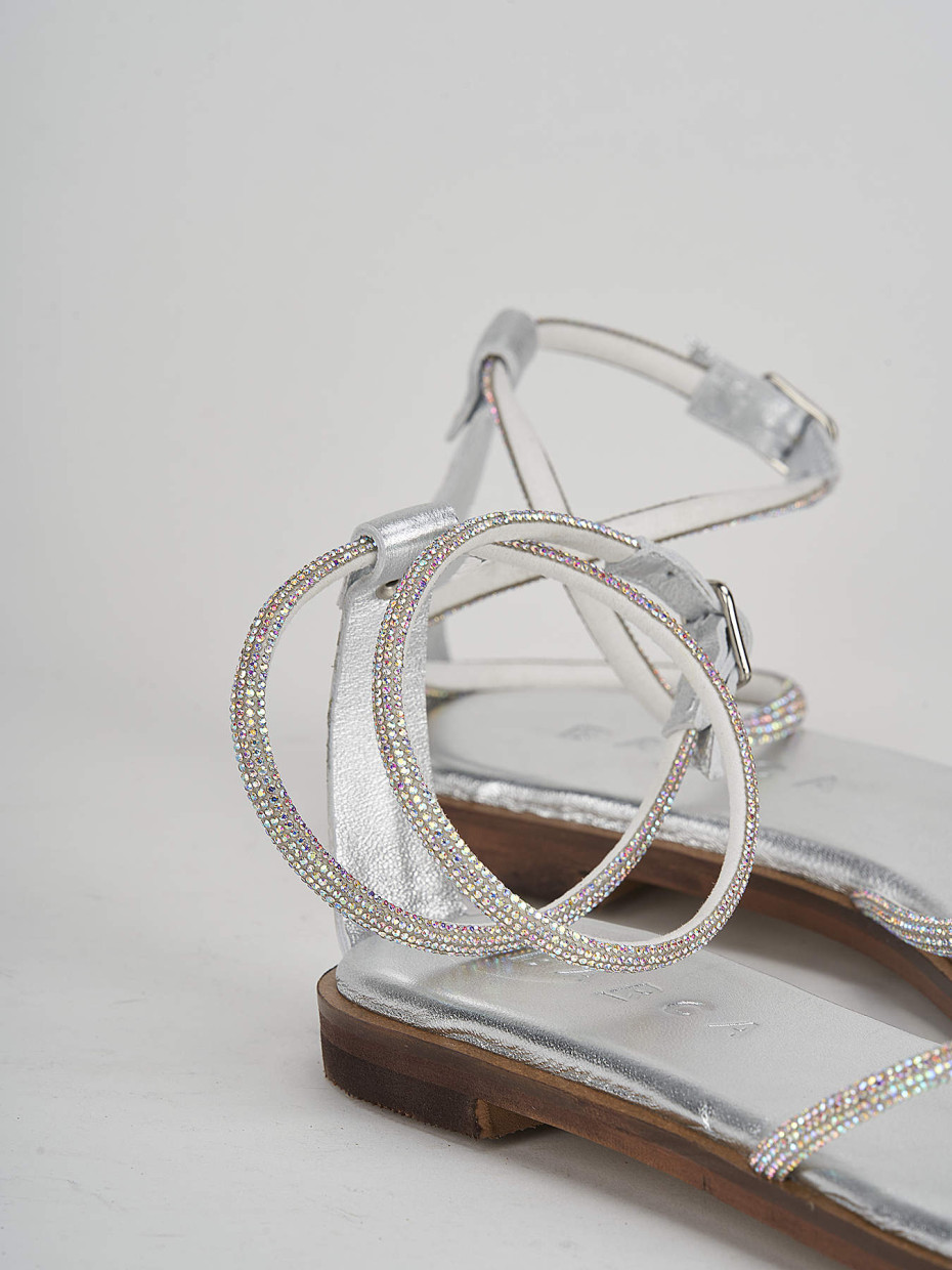 Low heel sandals heel 1 cm silver leather