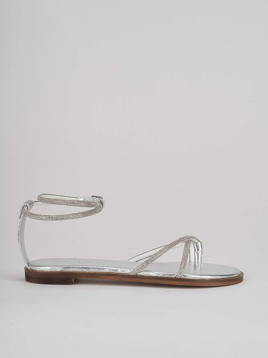 Low heel sandals heel 1 cm silver leather