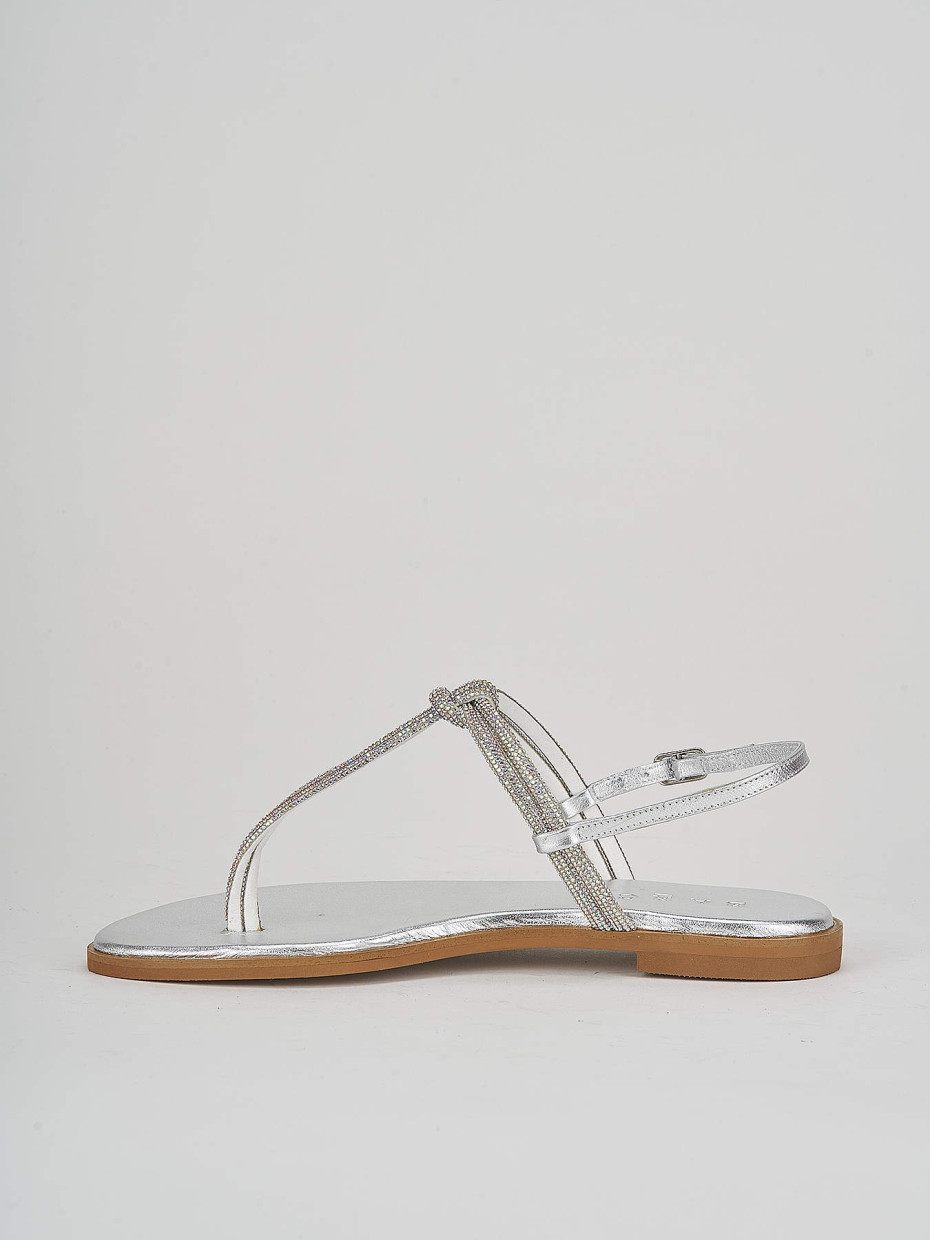 Low heel sandals heel 1 cm silver leather