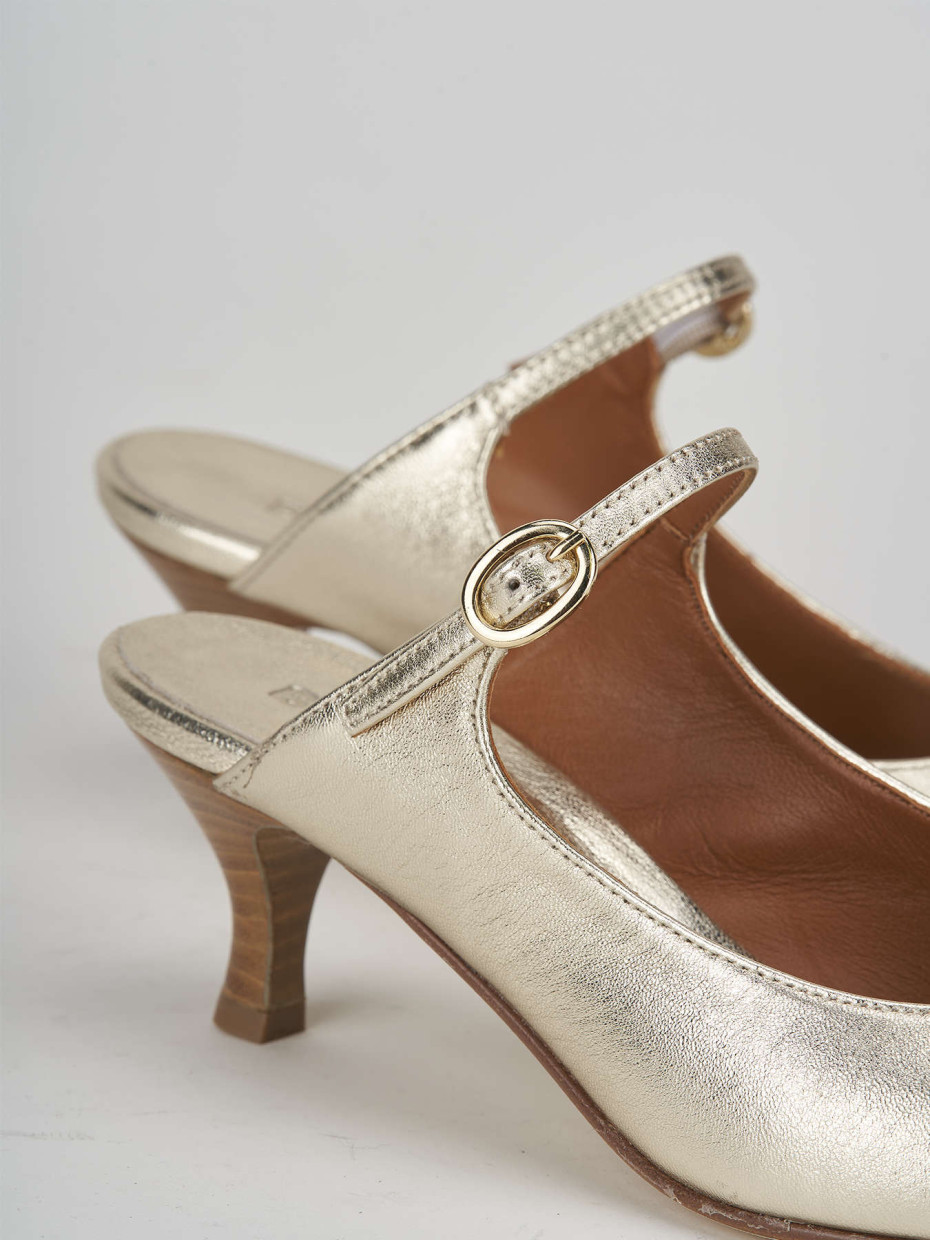 Sabot heel 5 cm gold leather