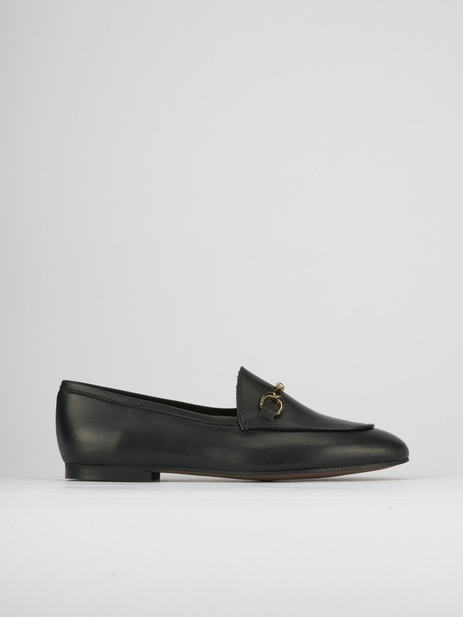 Loafers heel 1 cm black leather