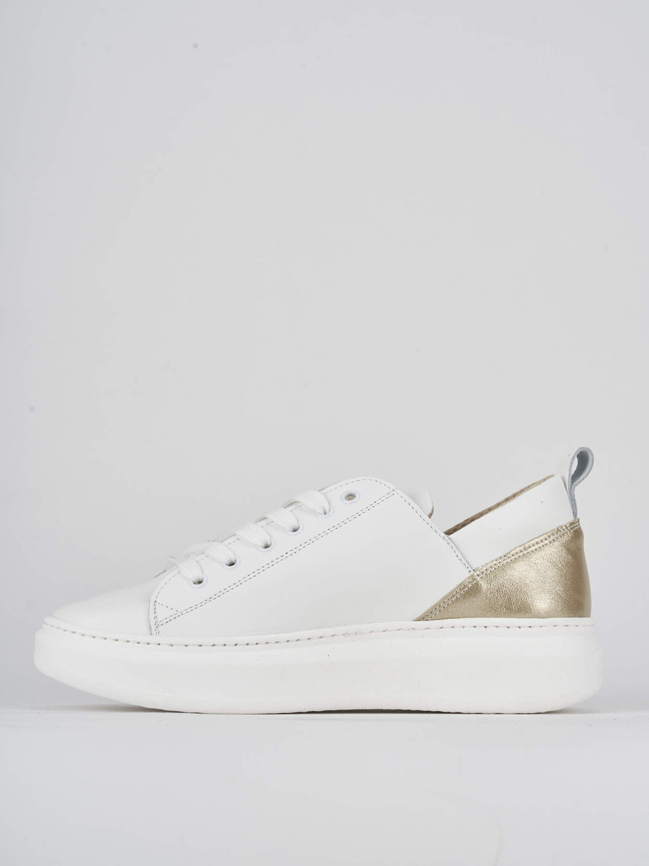 Sneakers white leather